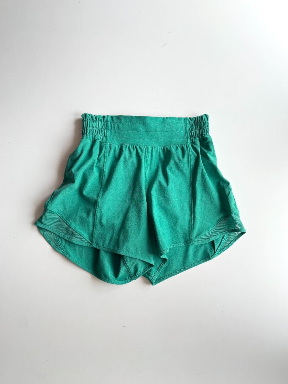 LULULEMON Hotty Hot Cascadia Green Swift High Rise Lined 4" Track Shorts, Size 2